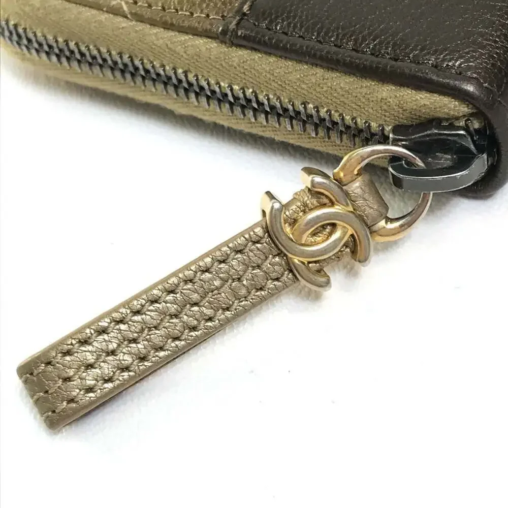 CHANEL Authentic Gold Wallet